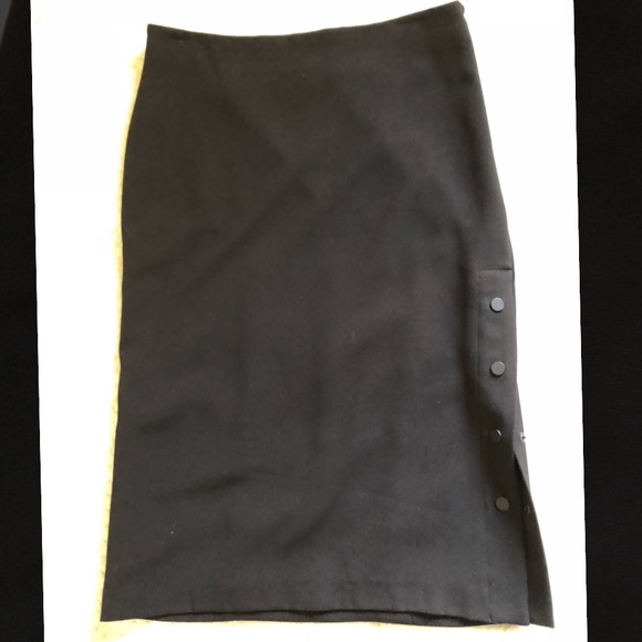 Brand New BCBG Runway Hindi fringes - Picture 5 of 6